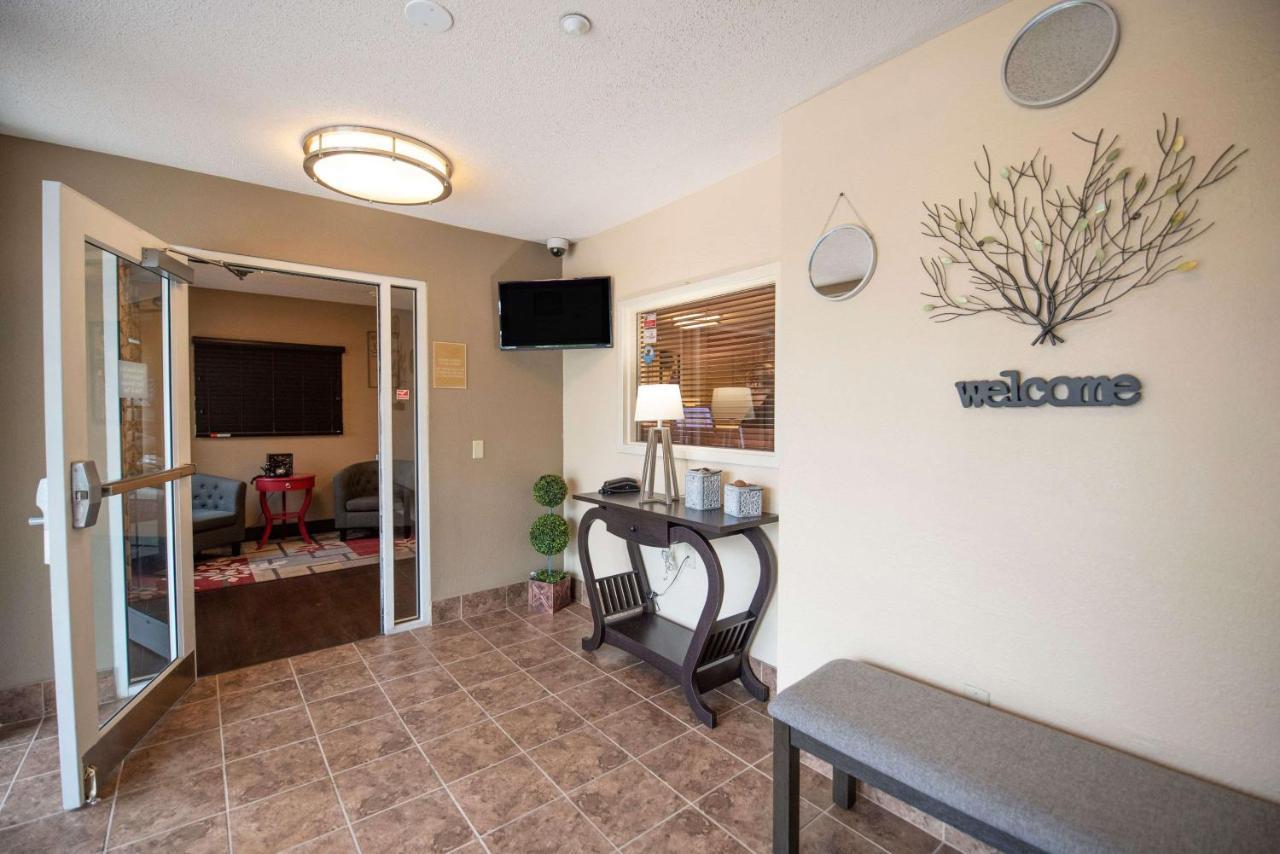Sonesta Simply Suites Chicago Naperville Warrenville Bagian luar foto