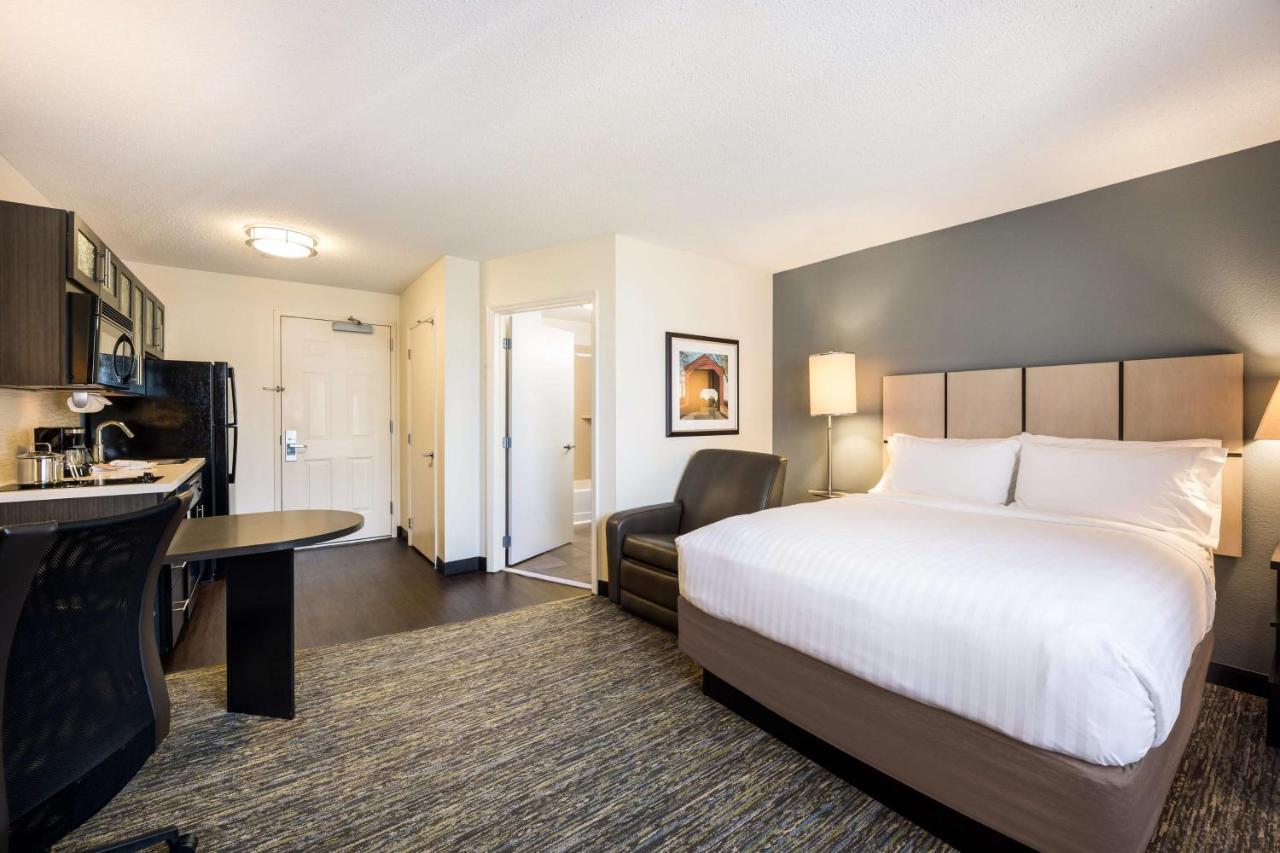 Sonesta Simply Suites Chicago Naperville Warrenville Bagian luar foto