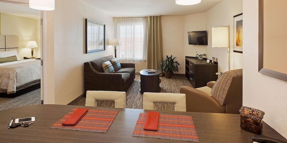 Sonesta Simply Suites Chicago Naperville Warrenville Bagian luar foto