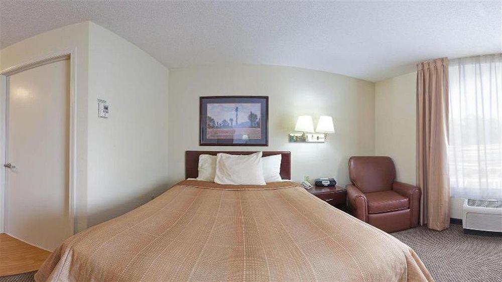 Sonesta Simply Suites Chicago Naperville Warrenville Bagian luar foto